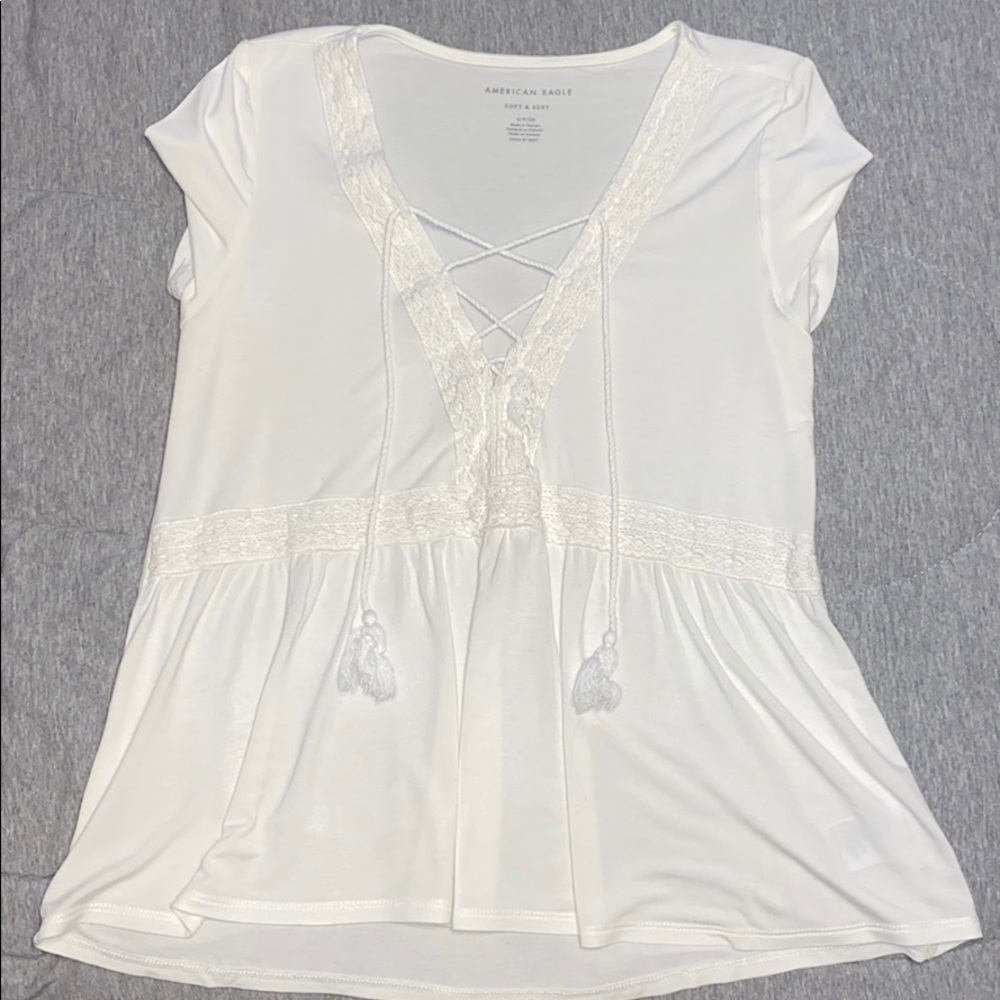 American Eagle cross cross tie front tee